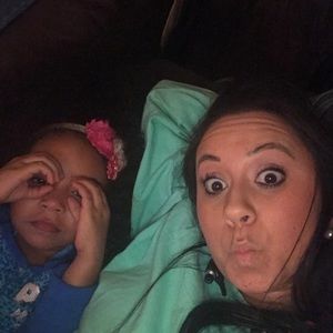 Meet your Posher, Lorena